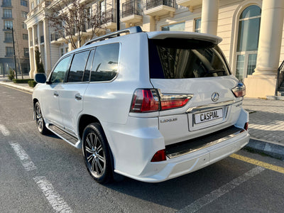 Lexus LX570